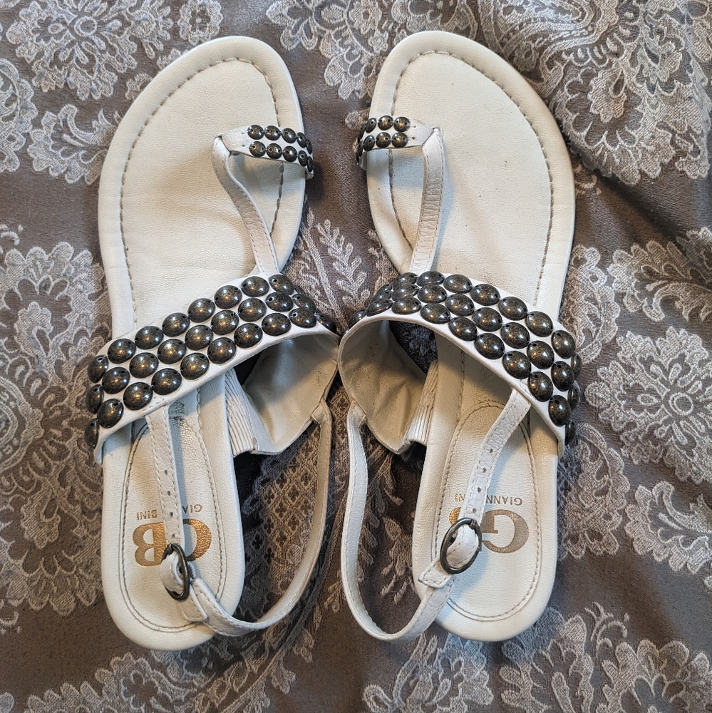 Gianni Bini Sandals